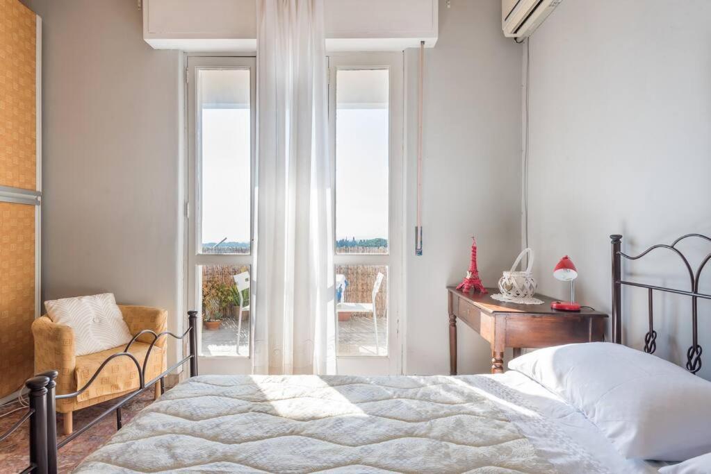 Top Floor Apartment Near Historic Fortino Катания Экстерьер фото
